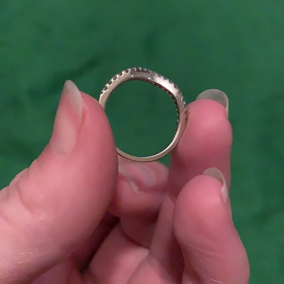 14K White Gold & Diamond Contoured Wedding Band - Picture 5 of 10